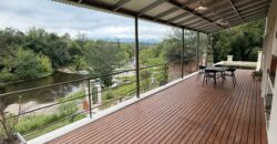 COD. 417 – HERMOSA CASA CON DOS TERRENOS EN VILLA PARQUE SIQUIMAN – CORDOBA.