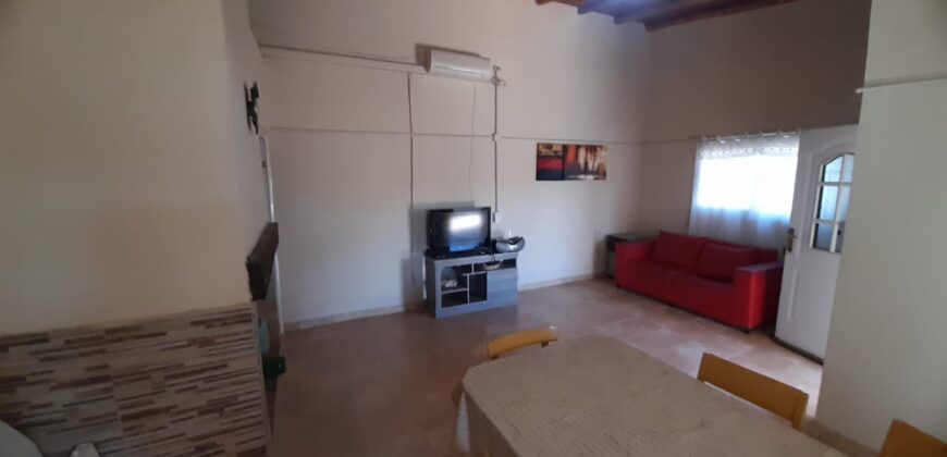 COD. 407 – HERMOSA CASA CON PILETA EN P.H. A 30 M. DE RUTA 38, VILLA PARQUE SIQUIMAN, CORDOBA.