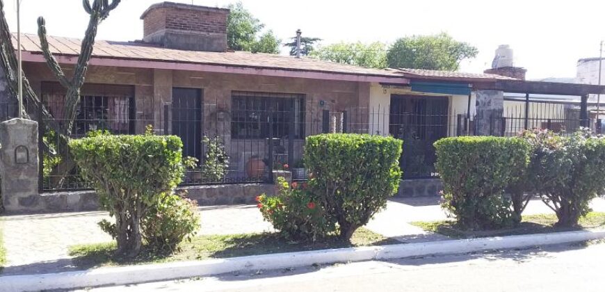 COD.155 – EN VENTA! HERMOSA CASA EN LA CALERA – CORDOBA.
