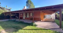 COD.340 – EN VENTA! HERMOSA CASA CON DEPARTAMENTO EN VILLA PARQUE SIQUIMAN – CORDOBA.