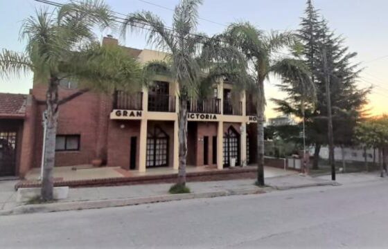 COD.198 – EN VENTA! EXCELENTE OPORTUNIDAD HOTEL DE 17 H. Y 2 DPTOS EN P.H. EN VILLA CARLOS PAZ – CORDOBA.