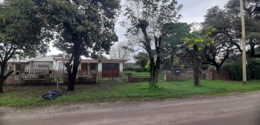 COD. 530 – EN VENTA! DOS CASAS EN UN TERRENO DE 789 M2. EN VILLA PARQUE SIQUIMAN – CORDOBA.