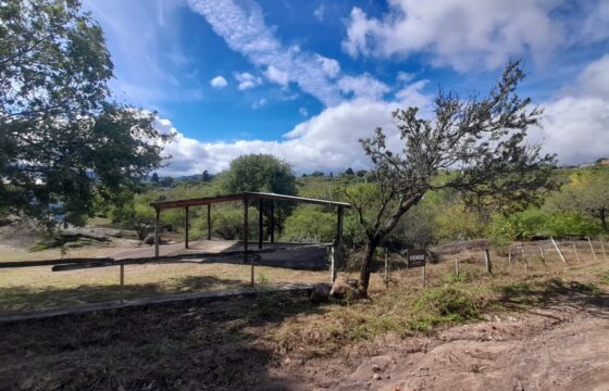 COD. 590 – EN VENTA! HERMOSO TERRENO CON MEJORA EN VILLA PARQUE SIQUIMAN – CBA. COD. 590 – EN VENTA! HERMOSO TERRENO CON MEJORA EN VILLA PARQUE SIQUIMAN – CBA.