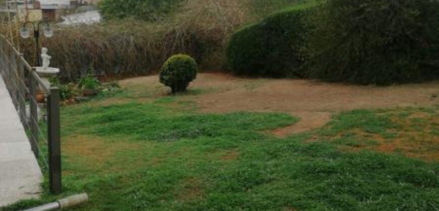 COD.286 – EN VENTA! HERMOSA CASA CON PILETA EN TANTI – CORDOBA.