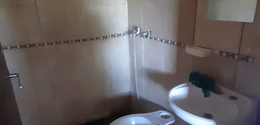 COD. 560 – EN VENTA! HERMOSO TERRENO DE 1.000 M2. CON MEJORAS EN VILLA PARQUE SIQUIMAN