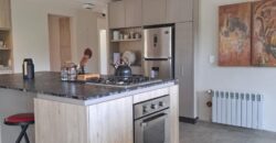 COD. 417 – HERMOSA CASA CON DOS TERRENOS EN VILLA PARQUE SIQUIMAN – CORDOBA.