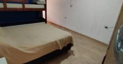 COD. 670 – TRES HERMOSAS PROPIEDADES EN UN SOLO TERRENO EN VILLA PARQUE SIQUIMAN, CBA.