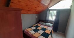COD.337 – EN VENTA! HERMOSA CASA EN FLOR SERRANA TANTI – CORDOBA.