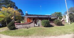 COD. 630 – EN VENTA! HERMOSA CASA CON PILETA, CANCHA DE FUTBOL, VOLEY, EN 4 TERRENOS EN VILLA PARQUE SIQUIMAN – CORDOBA. COD. 630 – EN VENTA! HERMOSA CASA CON PILETA, CANCHA DE FUTBOL, VOLEY, EN 4 TERRENOS EN VILLA PARQUE SIQUIMAN – CORDOBA.