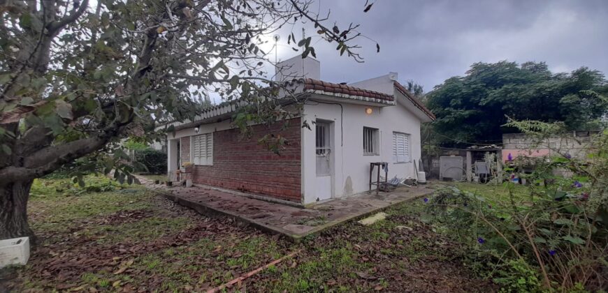 COD. 530 – EN VENTA! DOS CASAS EN UN TERRENO DE 789 M2. EN VILLA PARQUE SIQUIMAN – CORDOBA.