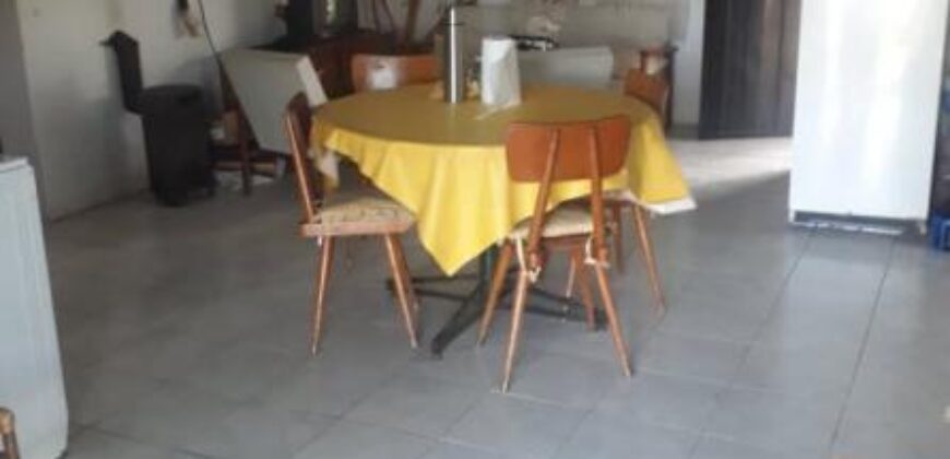 COD.344 – EN VENTA! HERMOSA CASA EN DOS TERRENOS EN VILLA PARQUE SIQUIMAN – CORDOBA.