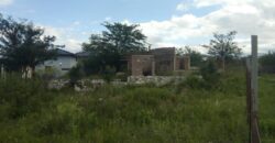 COD.69 – EN VENTA! HERMOSO TERRENO CON MEJORAS EN VILLA PARQUE SIQUIMAN – CORDOBA.