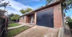 COD. 680 – Hermosa Casa con pileta y Departamento de 49 m2., Villa Parque Siquiman, Cba. COD. 680 – Hermosa Casa con pileta y Departamento de 49 m2., Villa Parque Siquiman, Cba.