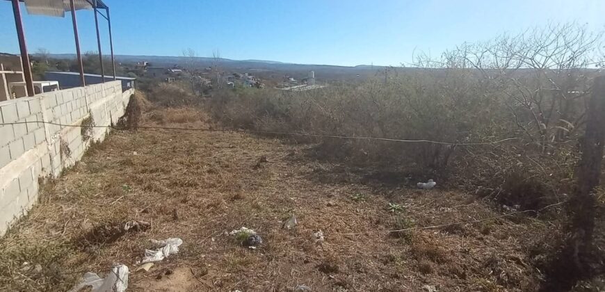 COD. 690 – HERMOSO TERRENO EN VILLA PARQUE SIQUIMAN, CORDOBA.