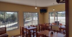 COD. 610 – En Venta! Local Comercial, Departamento, Dos Cabañas con Pileta, sobre ruta Nacional 38, Villa Parque Siquiman, Cba.