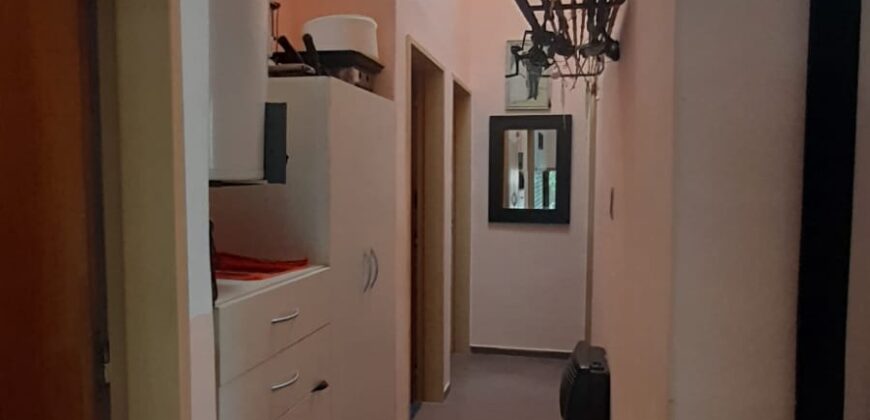 COD. 630 – EN VENTA! HERMOSA CASA CON PILETA, CANCHA DE FUTBOL, VOLEY, EN 4 TERRENOS EN VILLA PARQUE SIQUIMAN – CORDOBA.