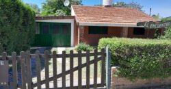 COD. 620 – EN VENTA! HERMOSO CHALET CON PILETA EN VILLA PARQUE SIQUIMAN – CBA. COD. 620 – EN VENTA! HERMOSO CHALET CON PILETA EN VILLA PARQUE SIQUIMAN – CBA.