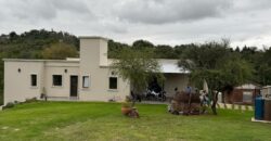 COD. 417 – HERMOSA CASA CON DOS TERRENOS EN VILLA PARQUE SIQUIMAN – CORDOBA.