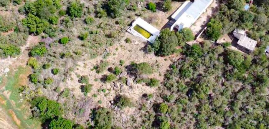 COD.371 – EN VENTA! HERMOSO TERRENO CON VISTA AL LAGO EN VILLA PARQUE SIQUIMAN – CORDOBA.