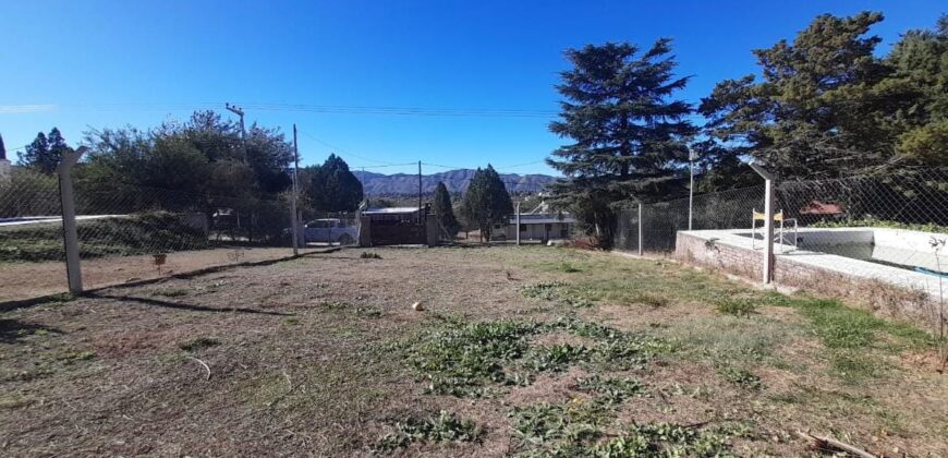 COD. 418 – HERMOSO TERRENO DE 564 M2. CON VISTA A LAS SIERRAS, EN VILLA PARQUE SIQUIMAN – CORDOBA.