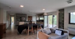 COD. 417 – HERMOSA CASA CON DOS TERRENOS EN VILLA PARQUE SIQUIMAN – CORDOBA.