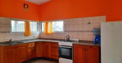 COD. 500 – HERMOSA CASA CON DPTO Y PILETA EN VILLA PARQUE SIQUIMAN – CBA. COD. 500 – HERMOSA CASA CON DPTO Y PILETA EN VILLA PARQUE SIQUIMAN – CBA.