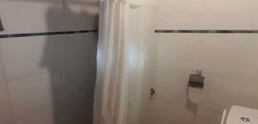 COD. 421 – EN VENTA! HERMOSA CASA CON DOS TERRENOS EN VILLA PARQUE SIQUIMAN – CORDOBA.