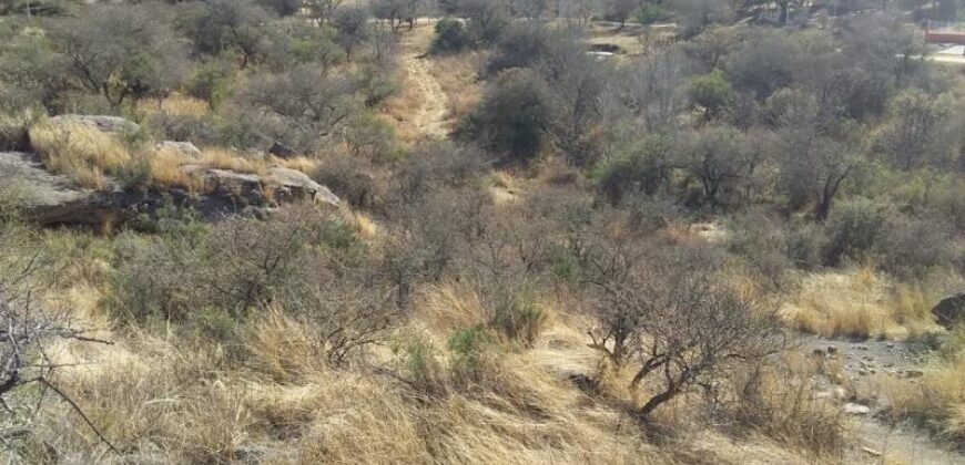 COD.113 – EN VENTA! HERMOSO TERRENO DE 2.972 M2. EN VILLA PARQUE SIQUIMAN – CORDOBA.