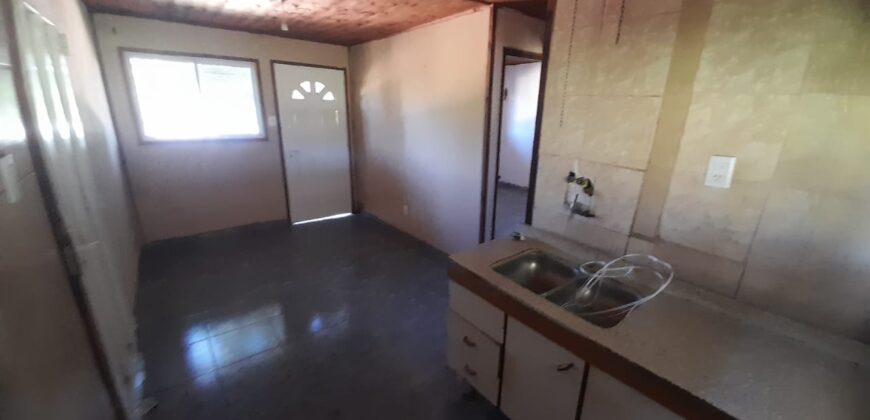 COD. 560 – EN VENTA! HERMOSO TERRENO DE 1.000 M2. CON MEJORAS EN VILLA PARQUE SIQUIMAN