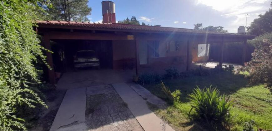 COD.340 – EN VENTA! HERMOSA CASA CON DEPARTAMENTO EN VILLA PARQUE SIQUIMAN – CORDOBA.