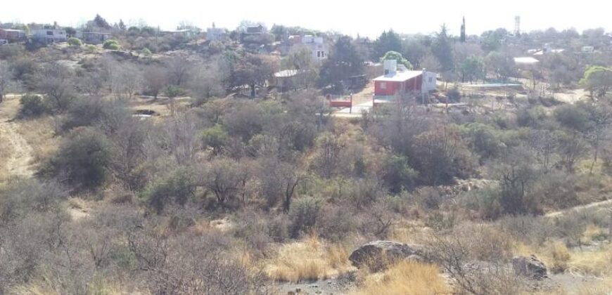 COD.113 – EN VENTA! HERMOSO TERRENO DE 2.972 M2. EN VILLA PARQUE SIQUIMAN – CORDOBA.