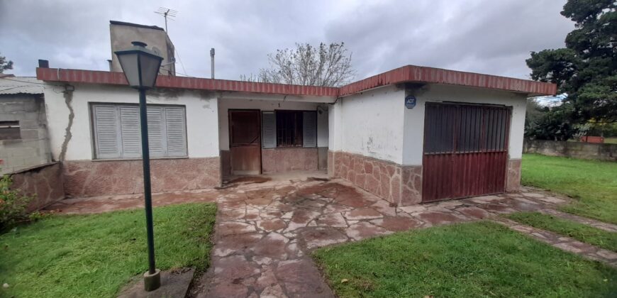 COD. 530 – EN VENTA! DOS CASAS EN UN TERRENO DE 789 M2. EN VILLA PARQUE SIQUIMAN – CORDOBA. COD. 530 – EN VENTA! DOS CASAS EN UN TERRENO DE 789 M2. EN VILLA PARQUE SIQUIMAN – CORDOBA.