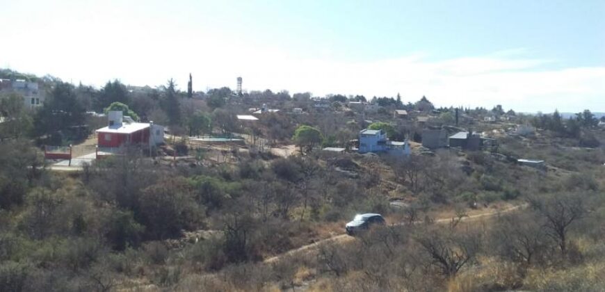 COD.113 – EN VENTA! HERMOSO TERRENO DE 2.972 M2. EN VILLA PARQUE SIQUIMAN – CORDOBA.