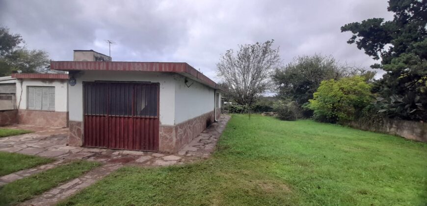 COD. 530 – EN VENTA! DOS CASAS EN UN TERRENO DE 789 M2. EN VILLA PARQUE SIQUIMAN – CORDOBA.