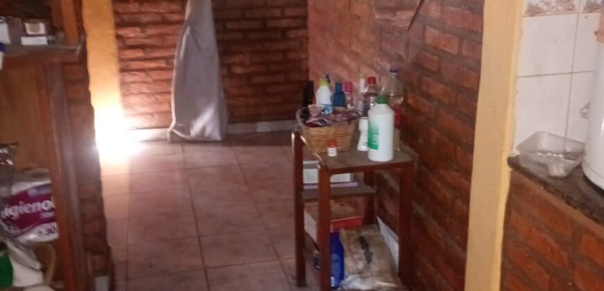 COD. 640 – En Venta! Hermosa Casa tipo Loft con Pileta, en Villa Parque Siquiman, Cba.