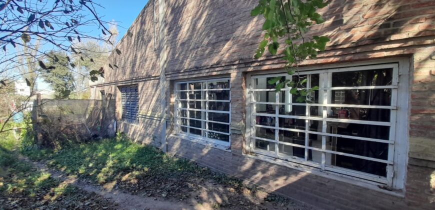 COD. 419  EN VENTA! TRES LOCALES COMERCIALES GRANDES SOBRE RUTA NACIONAL 38 EN VILLA PARQUE SIQUIMAN – CORDOBA.