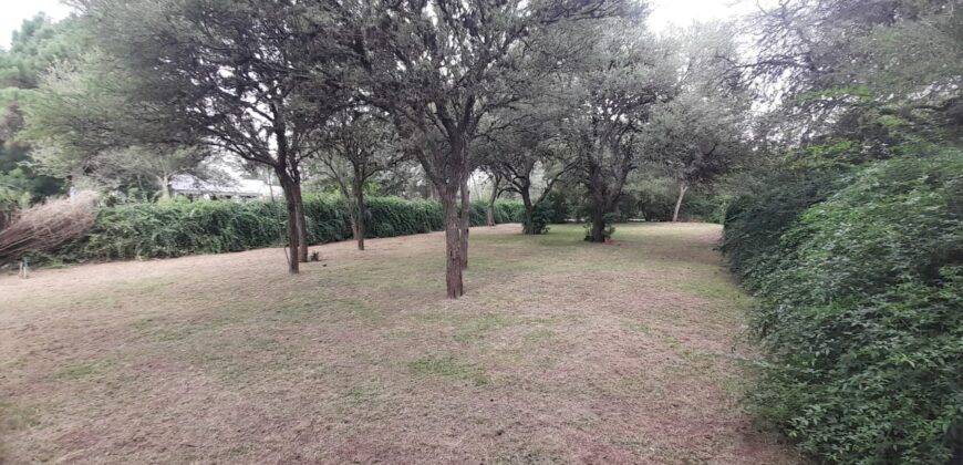 COD. 401 – HERMOSO TERRENO EN VILLA PARQUE SIQUIMAN, CORDOBA