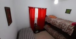 COD.321 – EN VENTA! HERMOSA CASA CON PILETA EN VILLA PARQUE SIQUIMAN – CORDOBA.