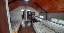 COD.337 – EN VENTA! HERMOSA CASA EN FLOR SERRANA TANTI – CORDOBA.