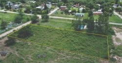 COD. 375 – HERMOSO TERRENO 1.850 M2 CON DPTO Y PILETA, VILLA PARQUE SIQUIMAN, CBA.