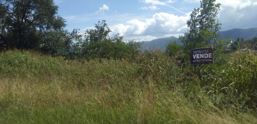 COD.36 – EN VENTA! HERMOSO TERRENO DE 2.296 M2. EN VILLA PARQUE SIQUIMAN – CORDOBA.