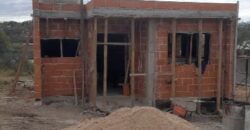 COD. 420 – HERMOSA CASA A ESTRENAR EN VILLA PARQUE SIQUIMAN – CORDOBA.