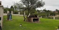 COD. 417 – HERMOSA CASA CON DOS TERRENOS EN VILLA PARQUE SIQUIMAN – CORDOBA.