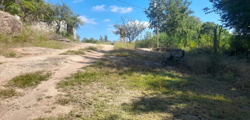 COD. 416  HERMOSO TERRENO EN VILLA PARQUE SIQUIMAN – CORDOBA.